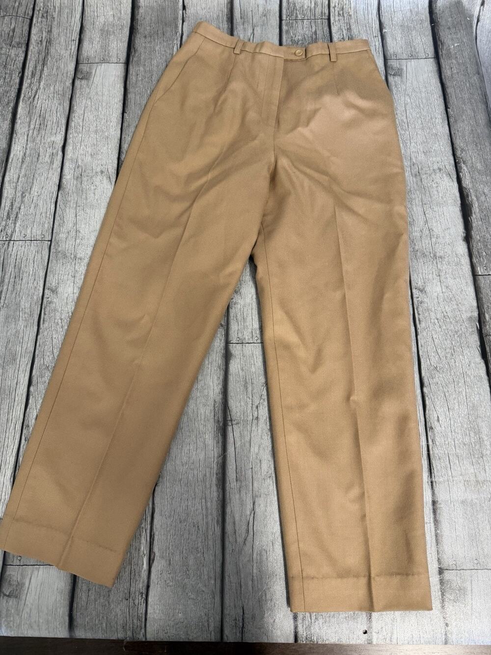 Women’s Pendleton 100% Virgin Wool Trouser Dress Pants Lined Tan Darts Sz 8